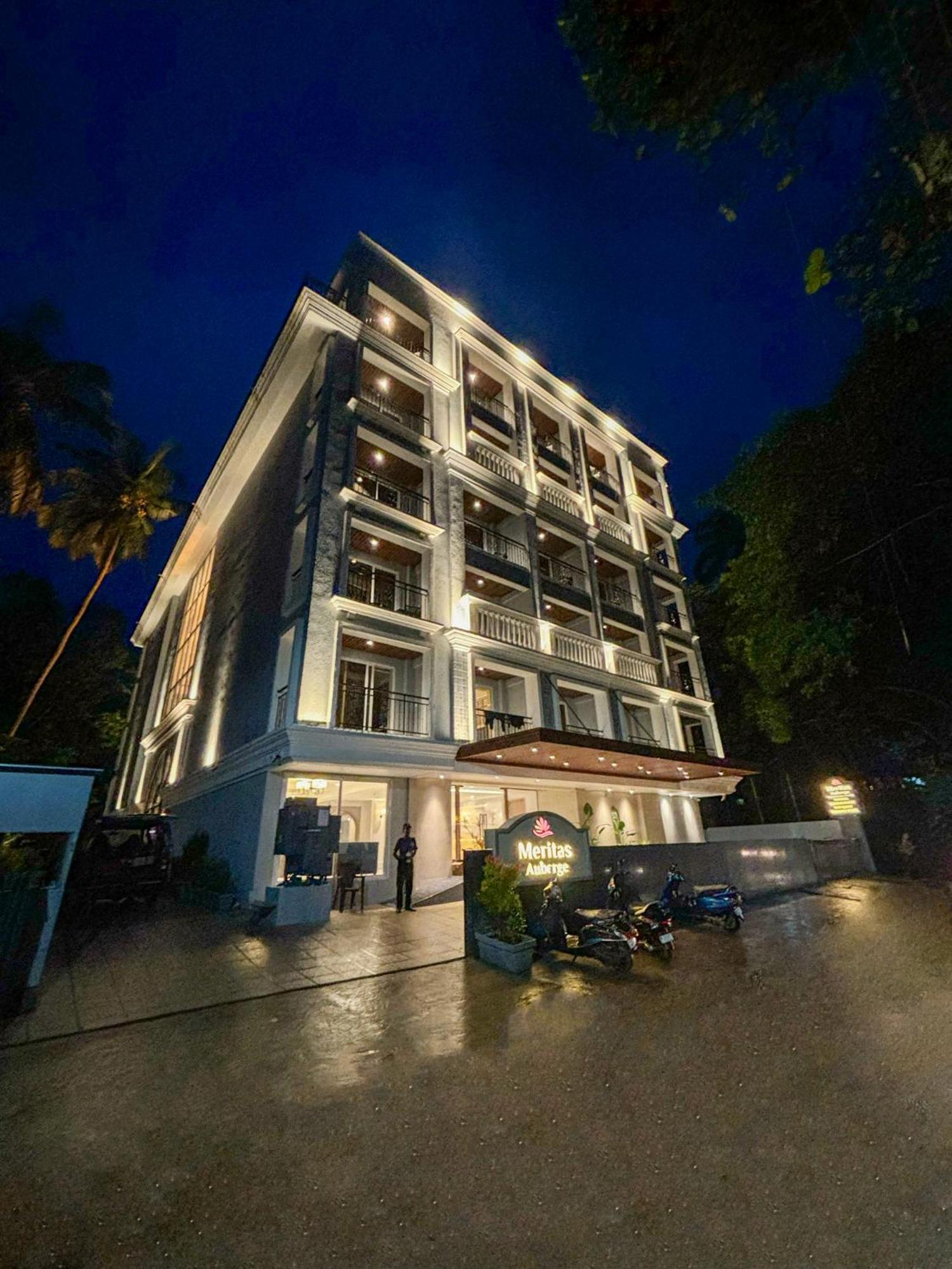 Meritas Auberge Calangute Goa Екстер'єр фото