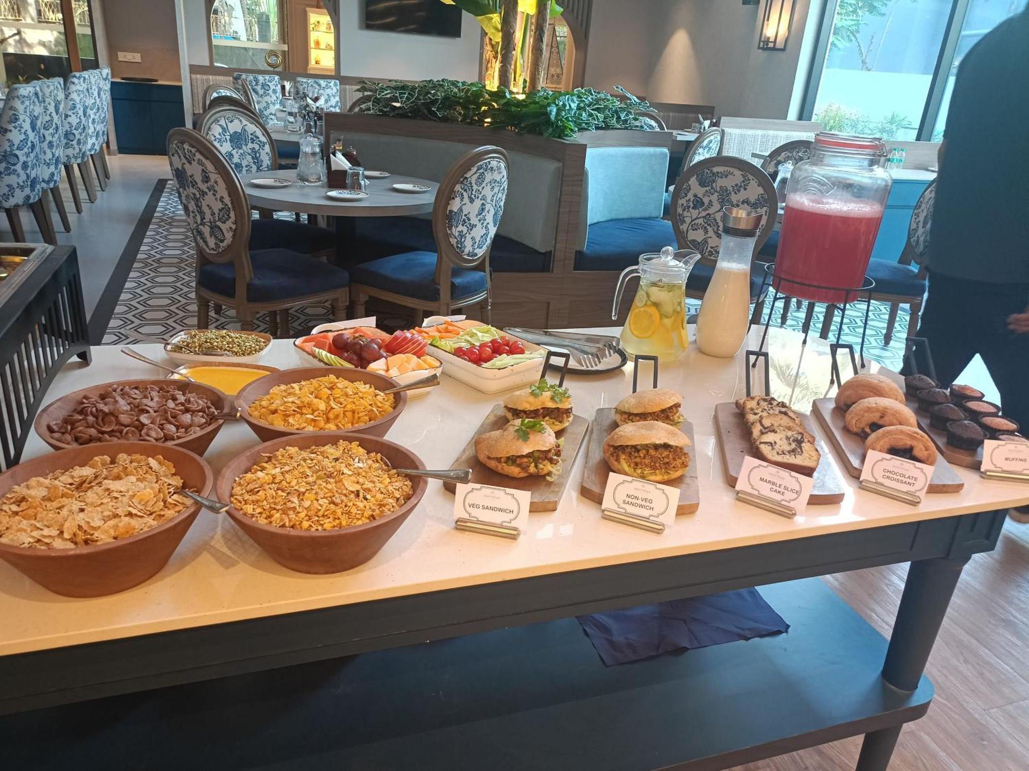 Meritas Auberge Calangute Goa Екстер'єр фото